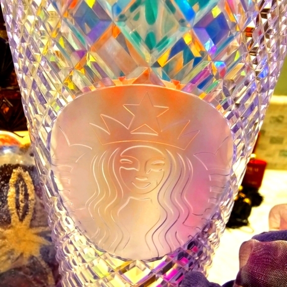 STARBUCKS HOLIDAY IRIDESCENT UNICORN BLING DIAMOND CUT JEWEL TUMBLER 24 OZ - Picture 5 of 16